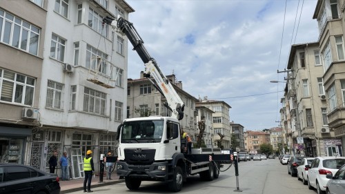 Kızıltoprak Vinç Kiralama